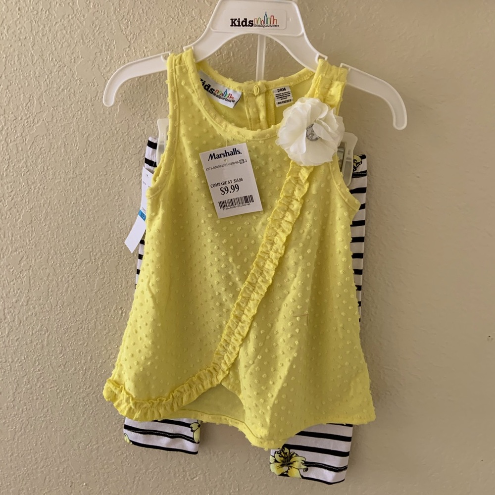 24mo. Yellow top with floral leggings